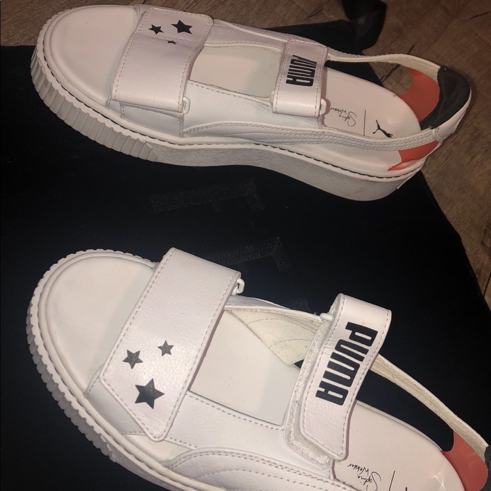 Puma Sandals - Picture 2 of 2